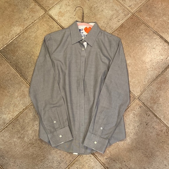 Talbots gray button down shirt size 8 - Picture 1 of 5